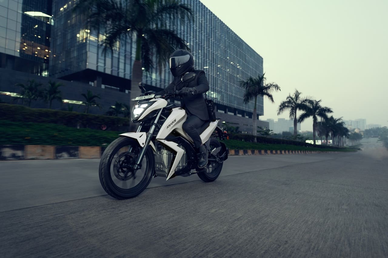Multiple e-motorcycles to zip on Indian roads
