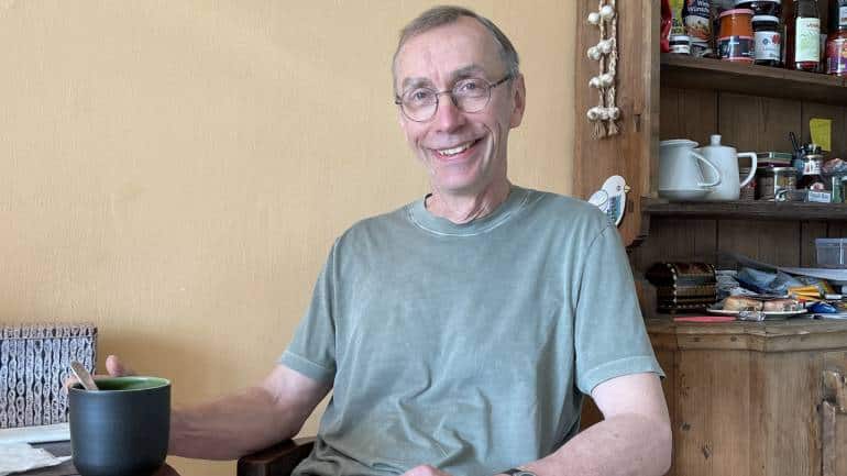 Nobel winner Svante Pääbo: Swedish geneticist who sequenced the first ...