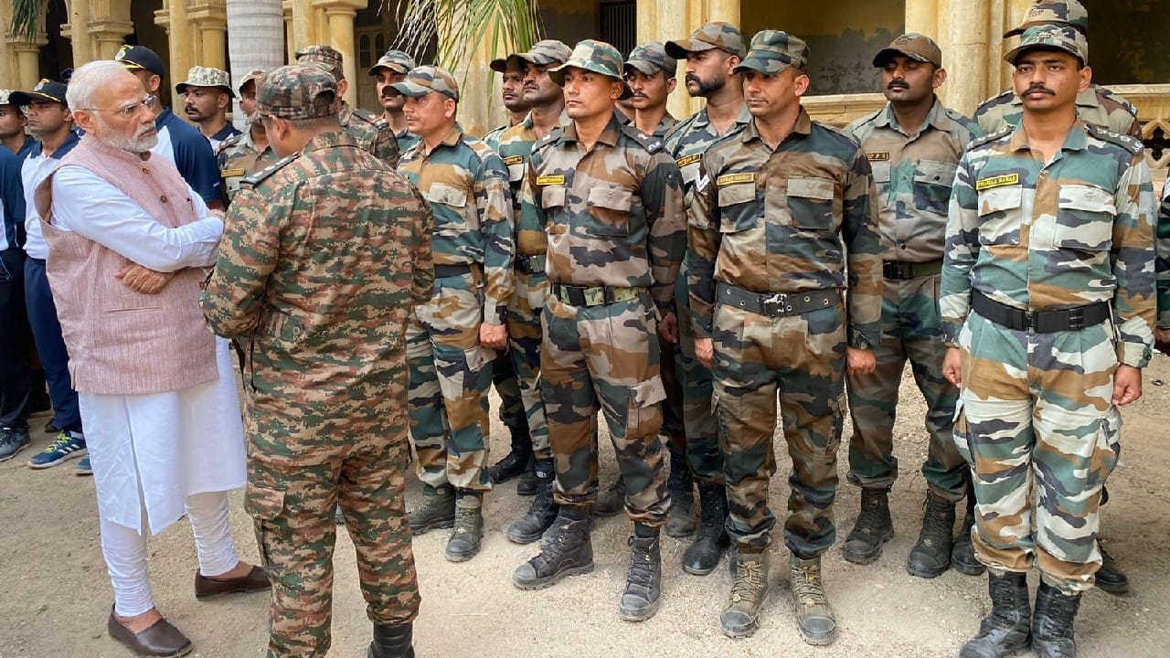 PM Modi also met persons who were involved in rescue and relief operations when the cable bridge collapse mishap struck Morbi. (Image: Twitter @ANI)