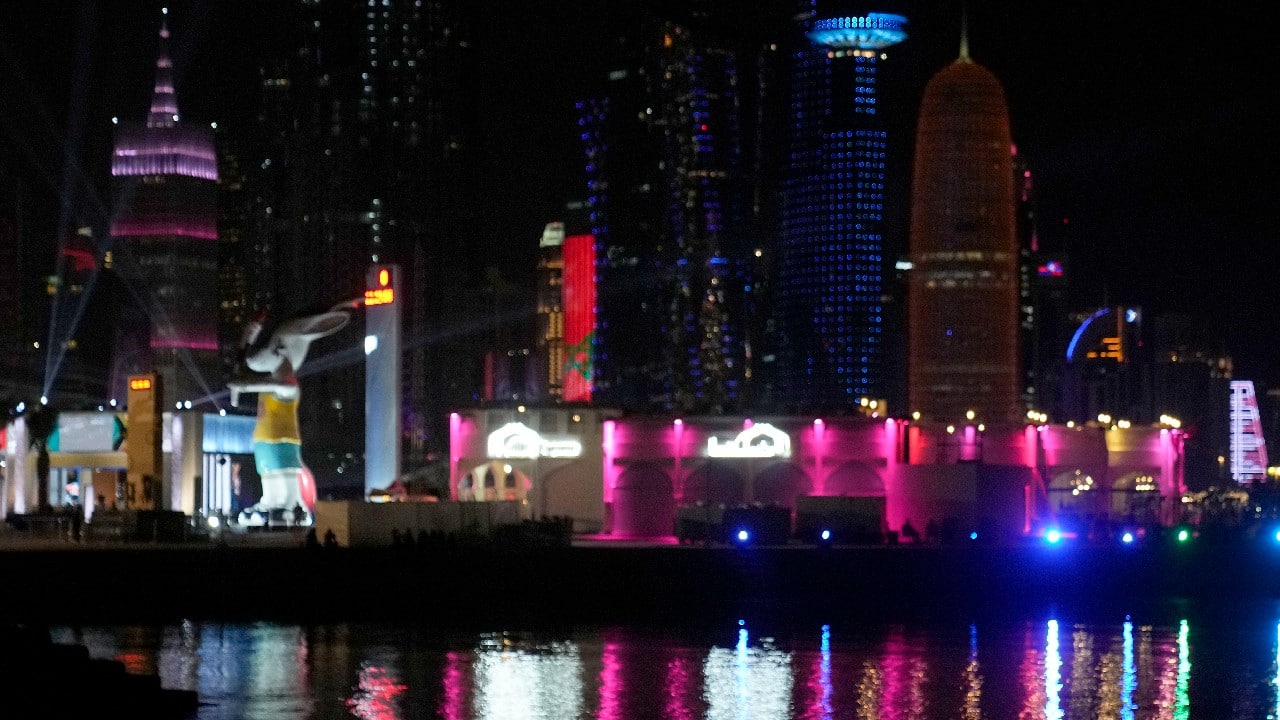 Take a casual stroll down the Doha Corniche, a seven-kilometer (more than four-mile) crescent walkway around Doha Bay that stretches from the pyramid-shaped Sheraton Hotel at the northern end to the Museum of Islamic Art at the south. In between are restaurants, clubs, parks and cultural attractions along the promenade overlooking the waterfront. (Image: AP)