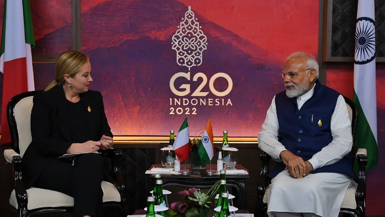 Prime Minister Narendra Modi with Italian PM Giorgia Meloni exchanged views on how India and Italy can work closely in sectors like energy, defence, culture and in boosting climate change. They also focused on ways to enhance economic partnership between the two countries. (Image: Twitter @narendramodi)