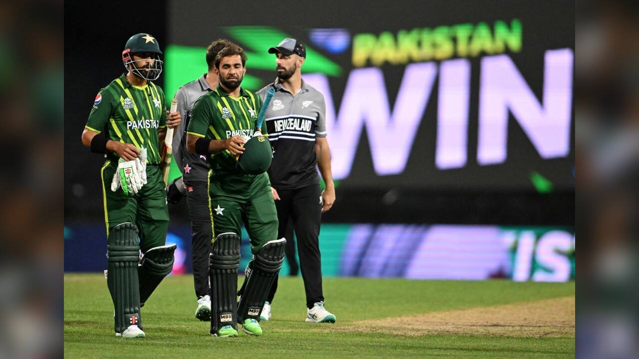 Pakistan last claimed the title in 2009 at Lord's in England when they beat Sri Lanka by eight wickets, and it has been a rollercoaster ride in Australia to make another final. After agonising last-ball losses to India and Zimbabwe in the group phase, they bounced back to topple the Netherlands and South Africa. Then against the odds they went through when the Proteas were stunned by the Dutch and Pakistan eased past Bangladesh. (Source: AFP) Pakistan last claimed the title in 2009 at Lord's in England when they beat Sri Lanka by eight wickets, and it has been a rollercoaster ride in Australia to make another final. After agonising last-ball losses to India and Zimbabwe in the group phase, they bounced back to topple the Netherlands and South Africa. Then against the odds they went through when the Proteas were stunned by the Dutch and Pakistan eased past Bangladesh. (Source: AFP)