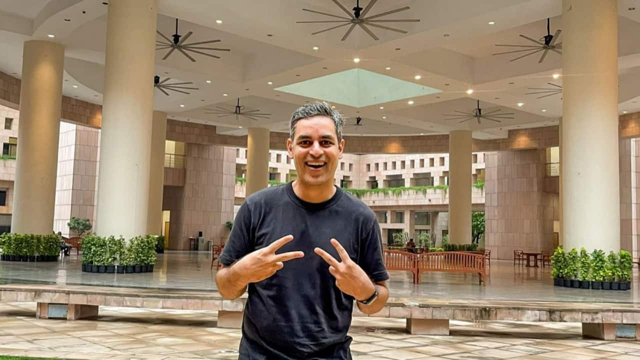 ‘Dal makhani again?’: Struggles in the life of a Google employee, summed up by Ankur Warikoo