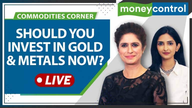 Commodities Live: Gold Prices Headed For Weekly Gain; Should You Invest Now?