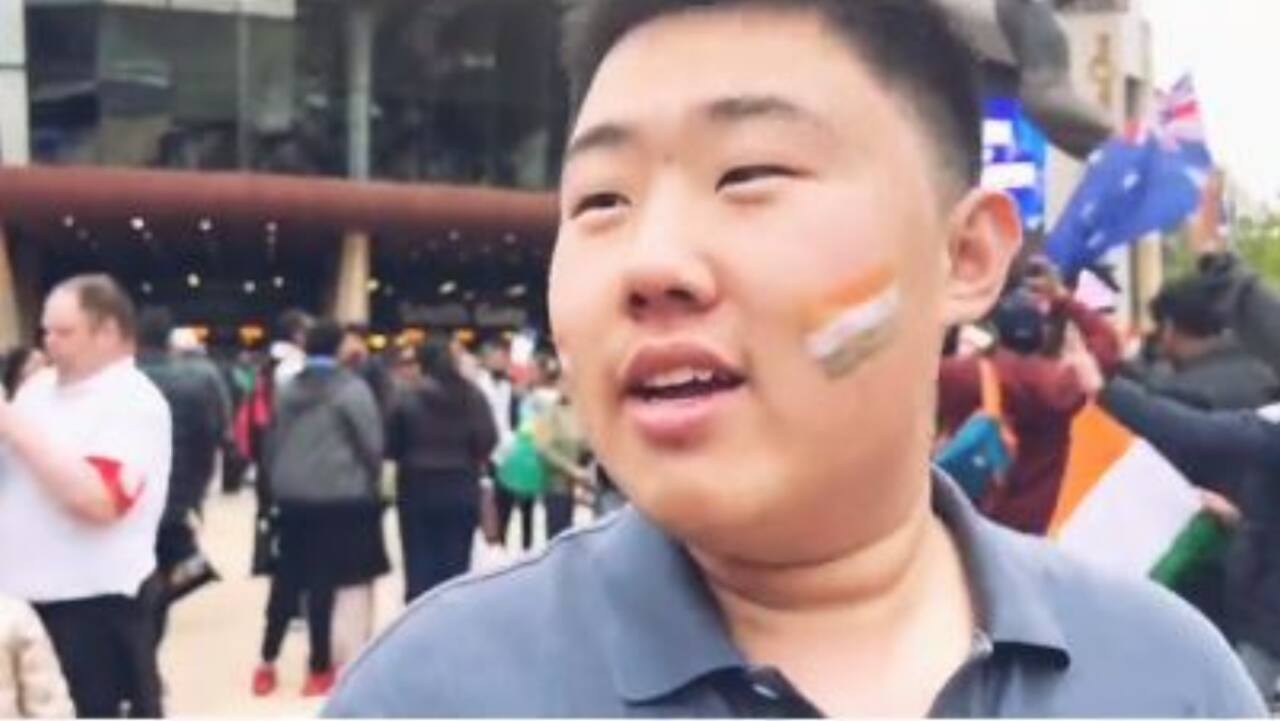 Virat Kohli’s Hindi-speaking Chinese fan cheers for him at Adelaide Oval | Watch