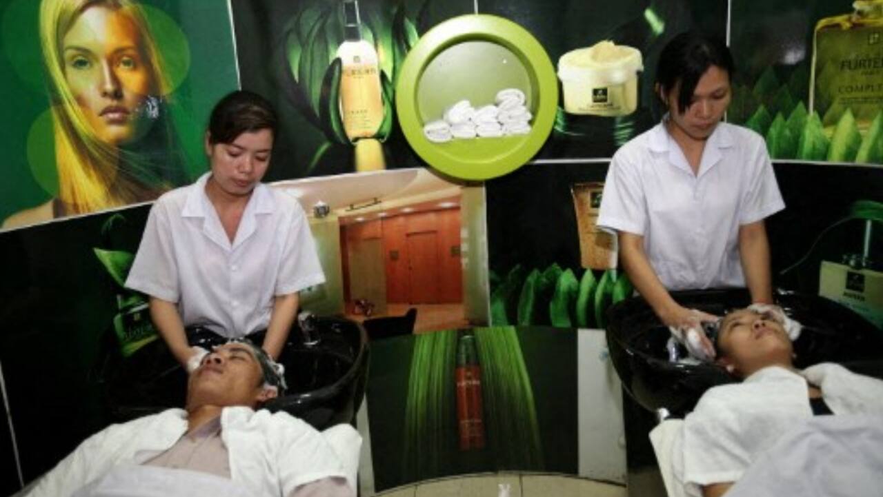 Beauty parlour stroke syndrome: Doctor explains the condition, symptoms and cure