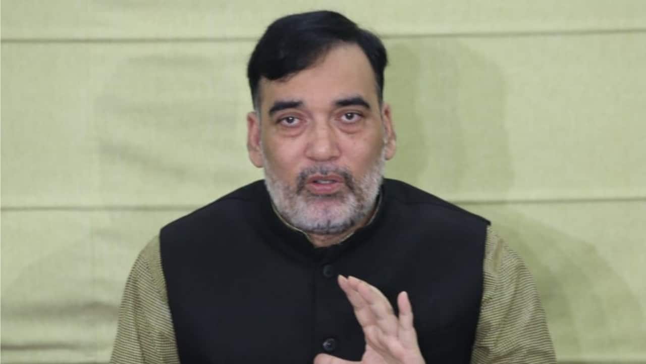 Delhi minister's solution to air pollution is 'work from home'