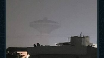 A Twitter user shared a picture of a "UFO" in Delhi which turned out to be something quite commonplace (Image credit: @NeecheSeTopper/Twitter)