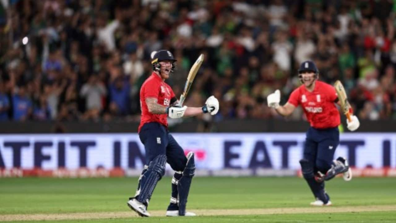 England beat Pakistan by five wickets to win T20 World Cup, Cricket News