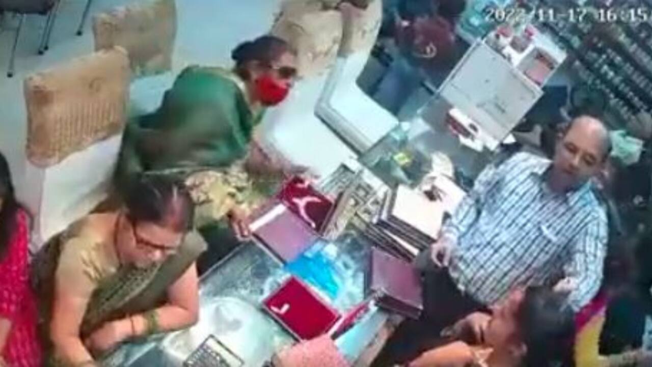 Watch: Elderly woman steals gold necklace worth Rs 10 lakh from Uttar Pradesh store