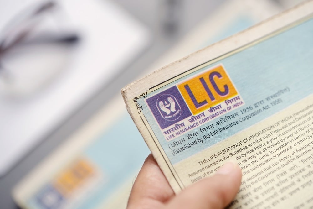 LIC Q2 result | Net profit surges multifold to Rs 15,952 crore