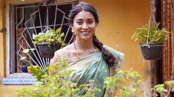 Shriya Saran slams fake account