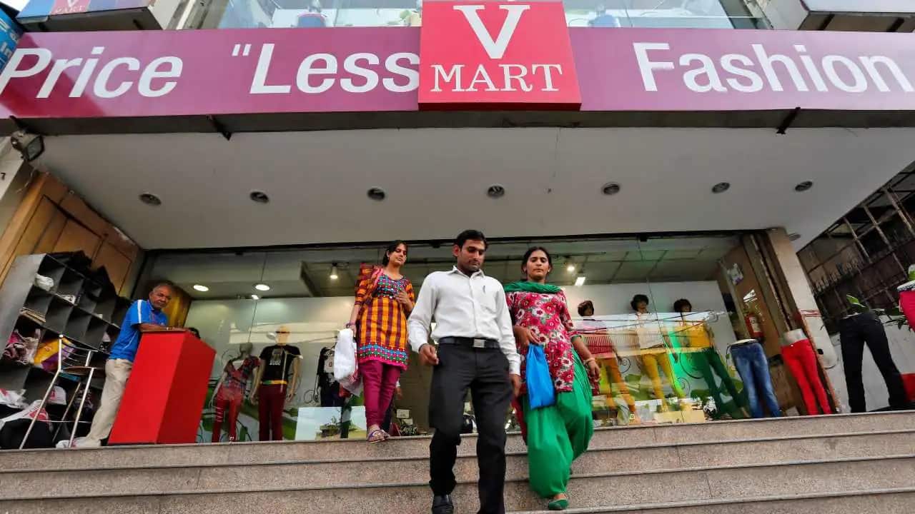 V-Mart Retail No. of multi-cap funds that hold the stock: 4 A sample of multi-cap funds that hold the stock: SBI Multicap, Baroda BNP Paribas Multi Cap and ICICI Pru Multicap Fund