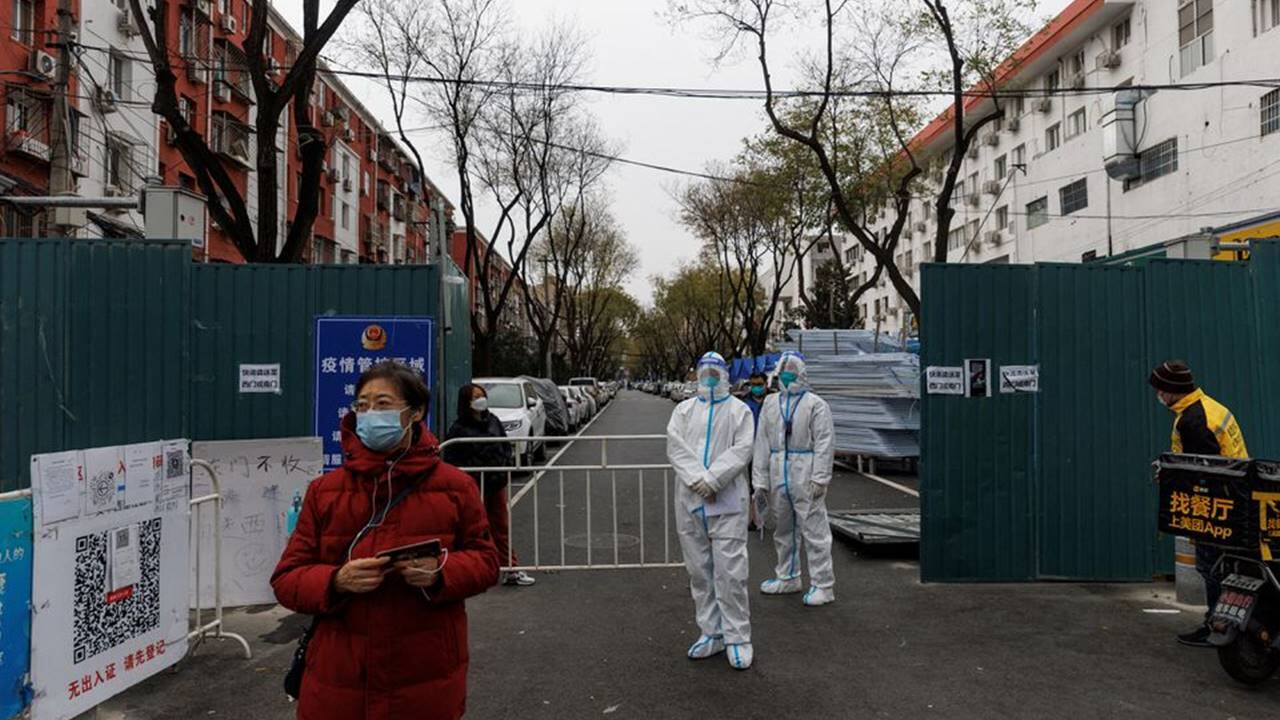 China’s covid pivot accelerates as cities ease testing rules