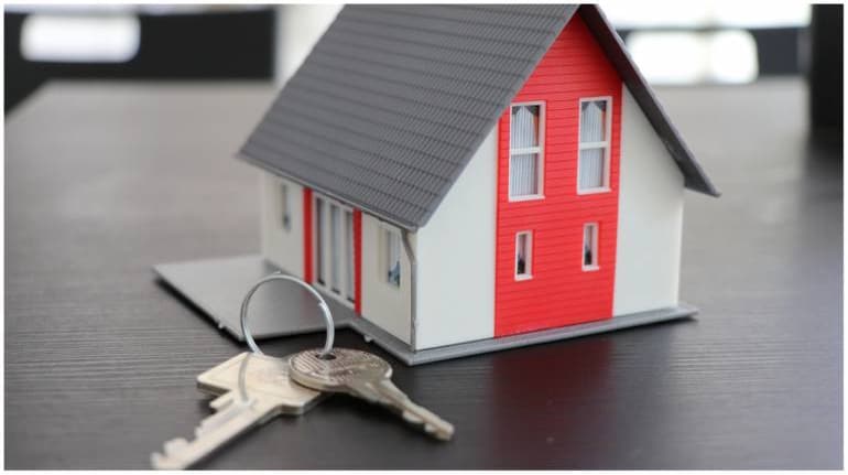 Bengaluru Landlords Demand IIT Degrees, LinkedIn Profiles From Tenants 87 Bengaluru landlords tell professionals: Have IIT degrees, show LinkedIn profiles and payslips