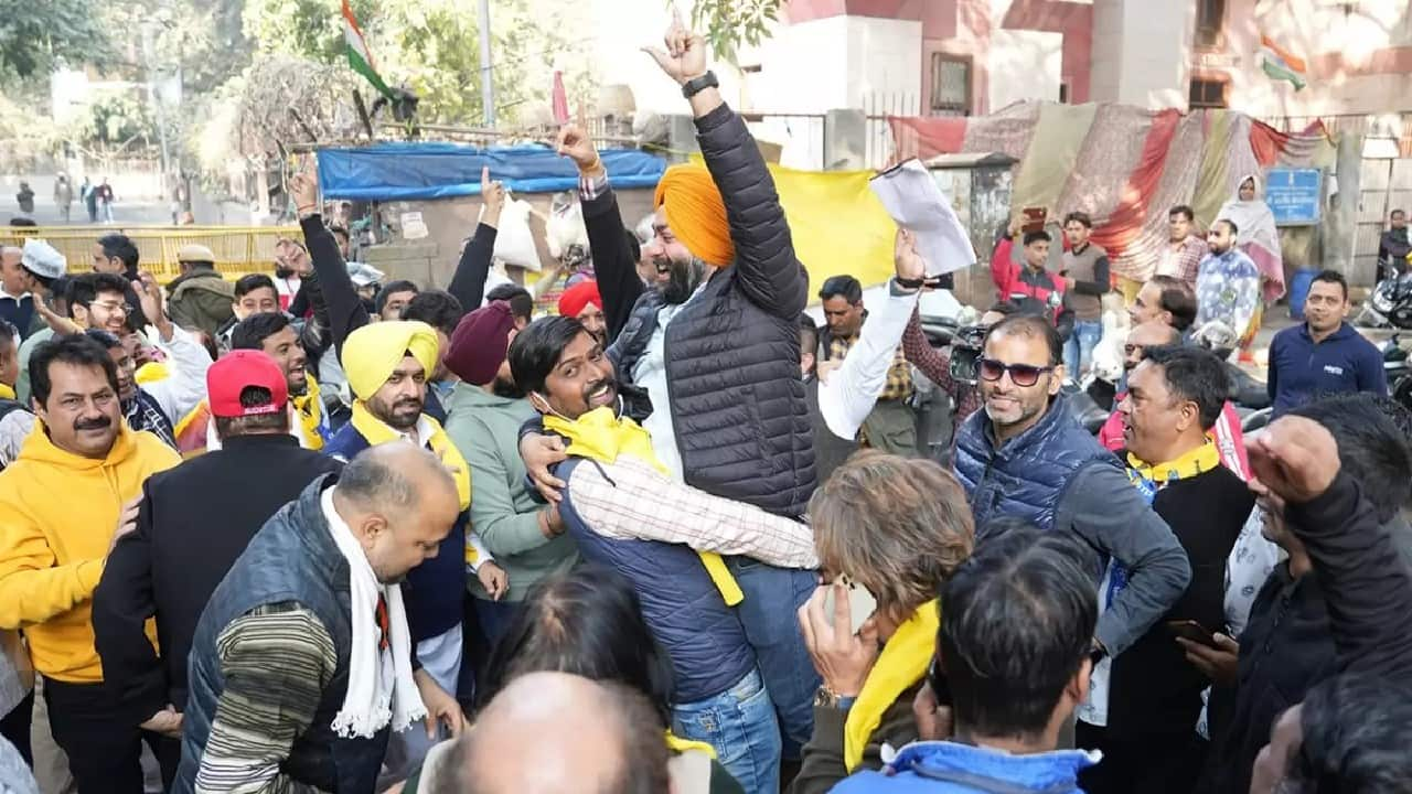 Delhi MCD Election Results 2022: AAP Begins Celebration As Party ...