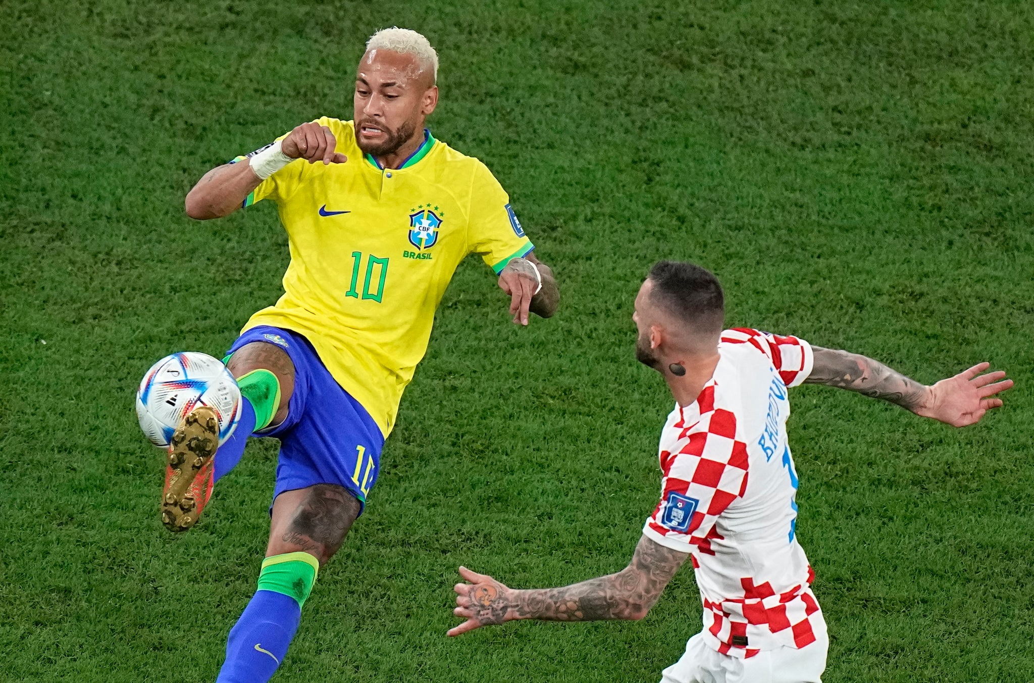 Croatia sends favorites Brazil home with penalty shootout win at World Cup