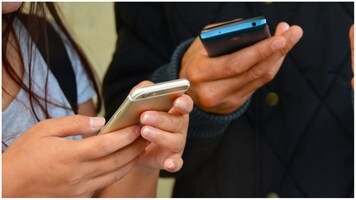 Mobile phones retailer SS Retail files draft papers to raise Rs 500 crore via IPO