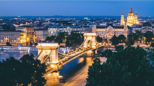 Budget travel | Budapest, a modern city that keeps its past grandeur alive