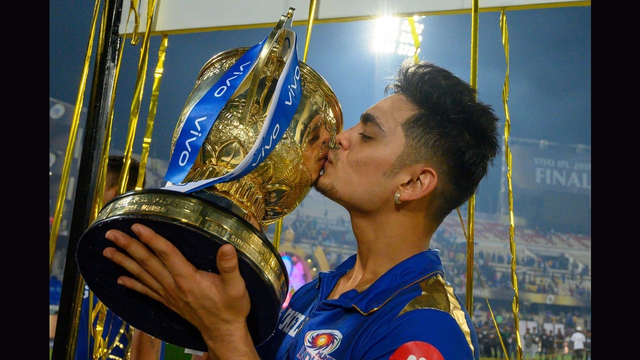 Mumbai Indians give Ishan Kishan a wicked welcome