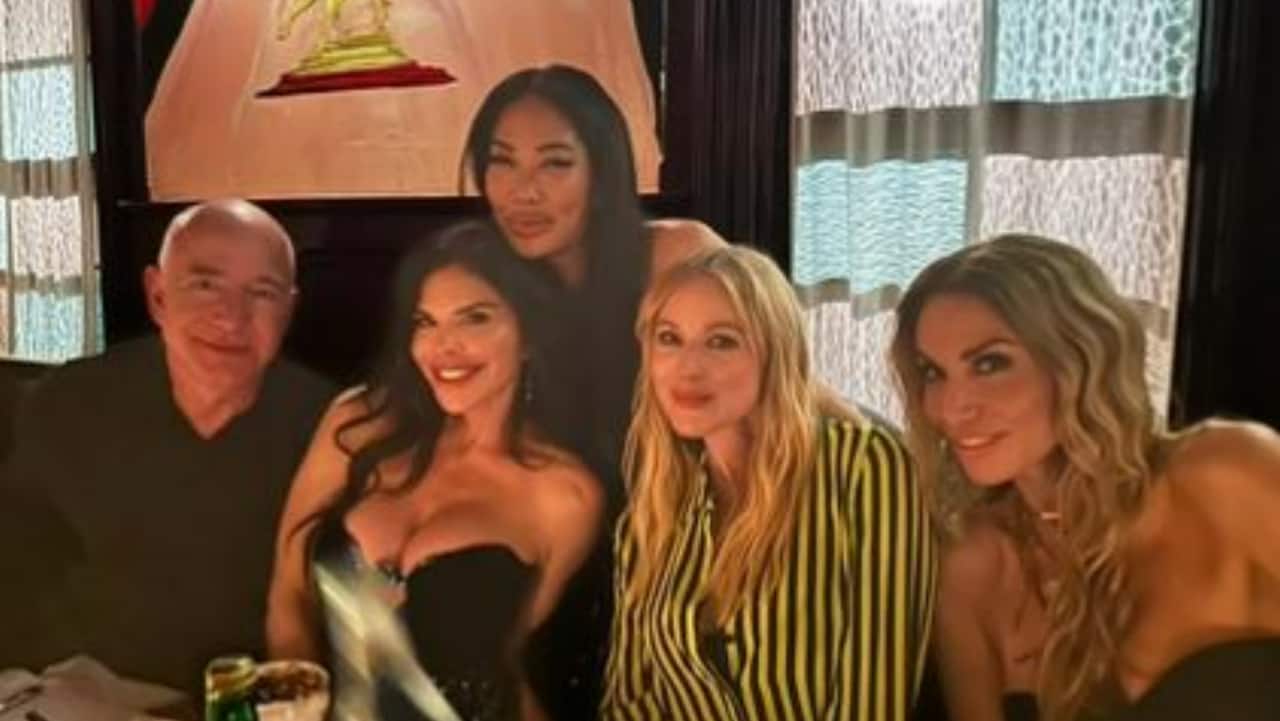 How Jeff Bezos surprised girlfriend Lauren Sanchez on her birthday