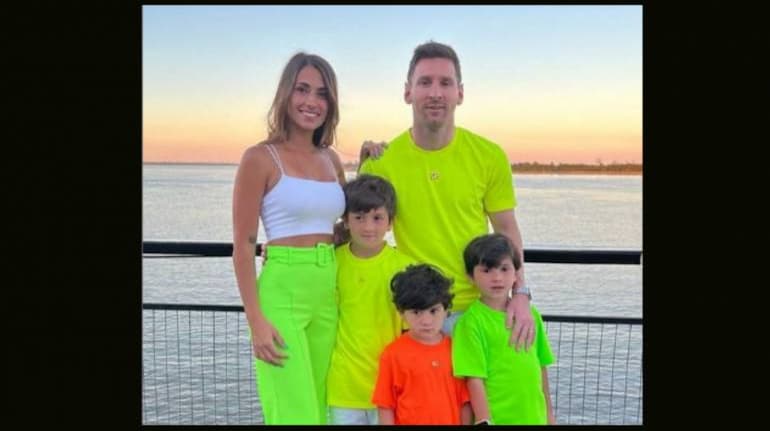 Lionel Messi to spend Christmas with family, Uruguay striker Luis Suarez