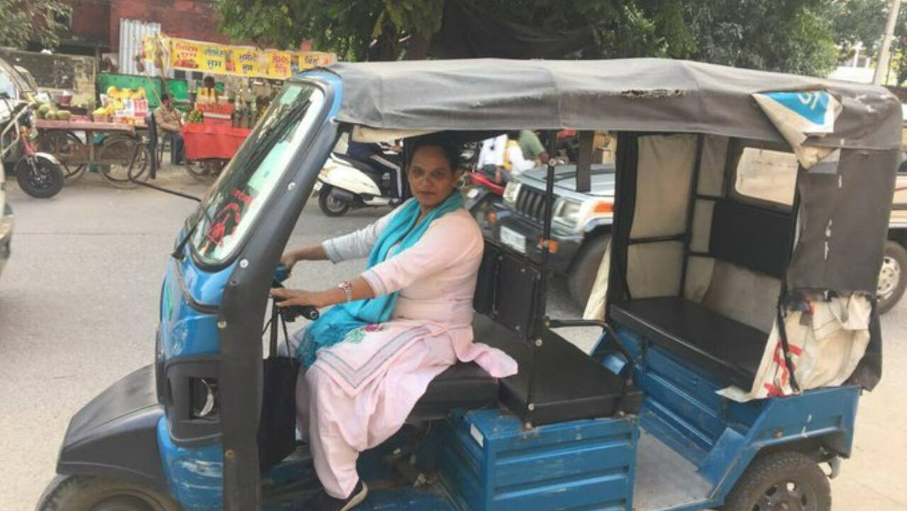 Anand Mahindra’s shout-out for Punjab woman driving auto to raise daughters Anand Mahindra’s shout-out for Punjab woman driving auto to raise daughters