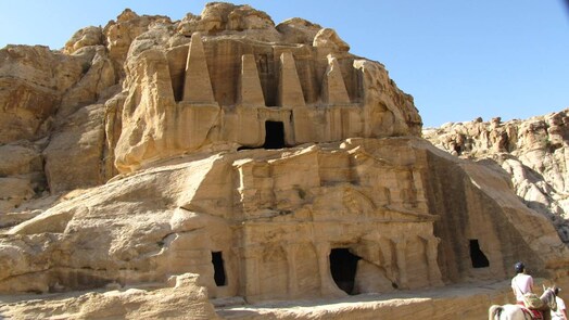 Budget travel | Jordan, the Hashemite kingdom, is a country of beauty and contrasts