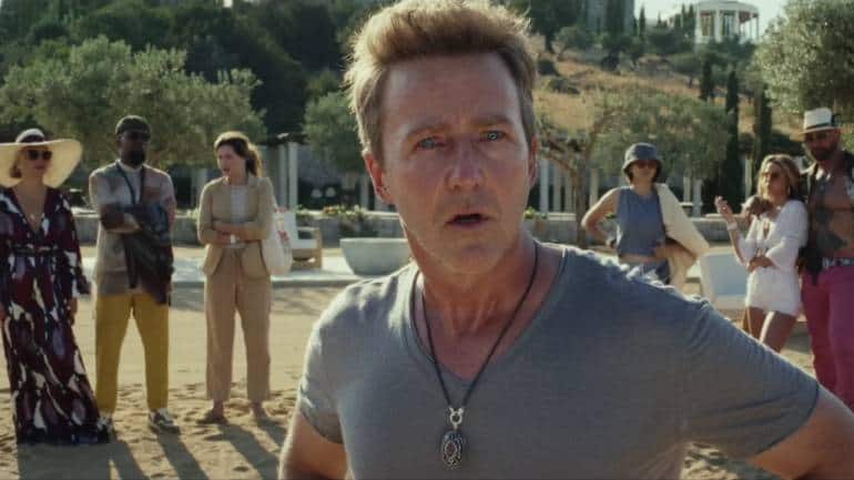Edward Norton, Janelle Monáe, Kathryn Hahn, Leslie Odom Jr., Jessica Henwick, Madelyn Cline, with Kate Hudson, and Dave Bautista in 'Glass Onion: A Knives Out Mystery', streaming on Netflix since December 23, 2022. (Image: Screen grab/Netflix)