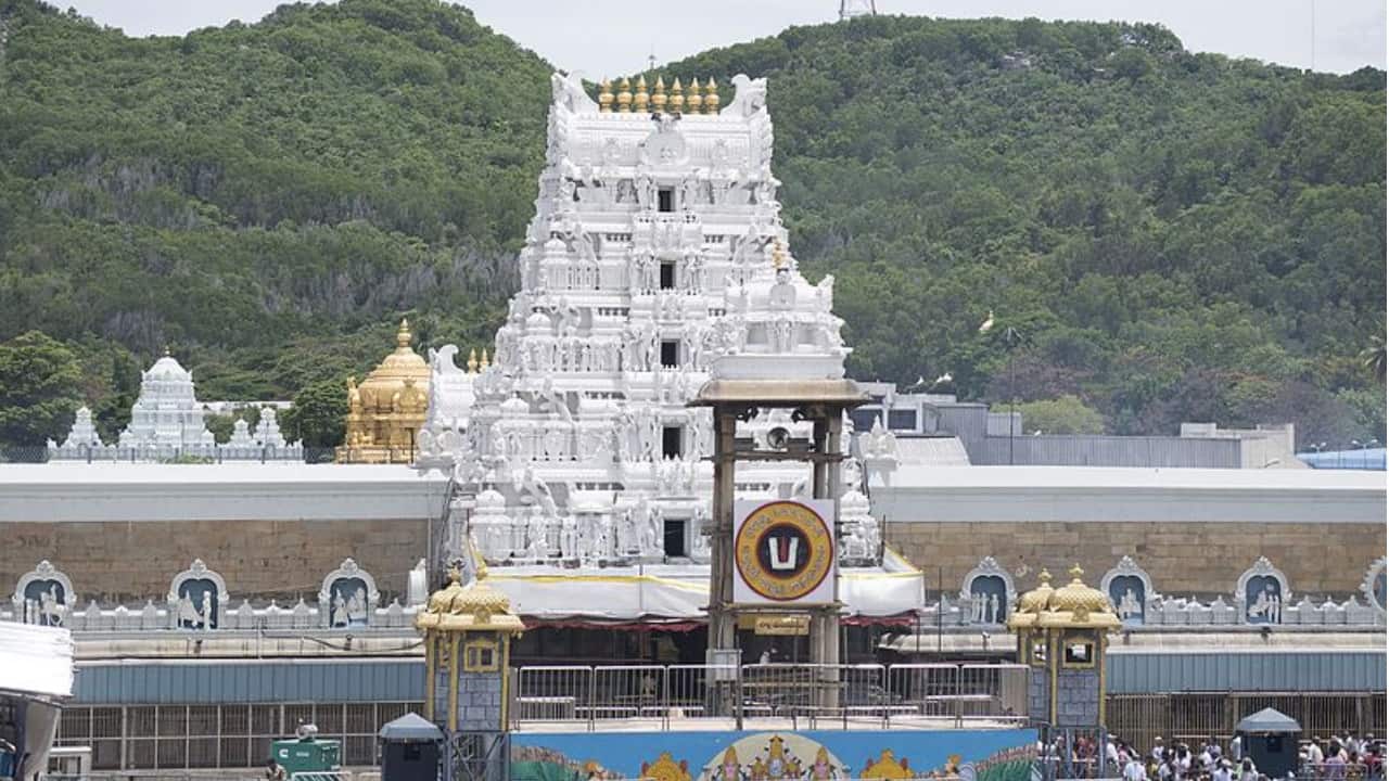 Tirumala Venkateshwar is a landmark temple situated in the hill town of Tirumala at Tirupati in Chittoor district of Andhra Pradesh, India. Image: Wikimedia Commons