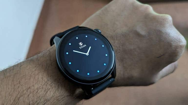 Titan Talk Smartwatch Review Getting the basics spot on