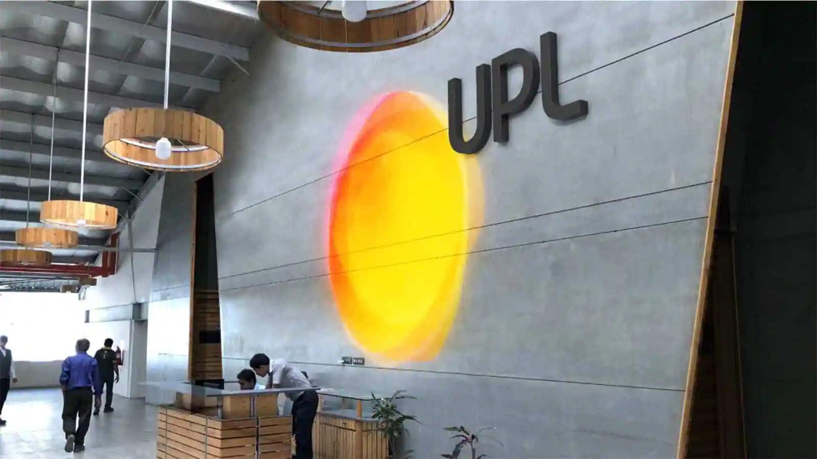 UPL shares trade marginally higher on hopes of robust Q4 earnings