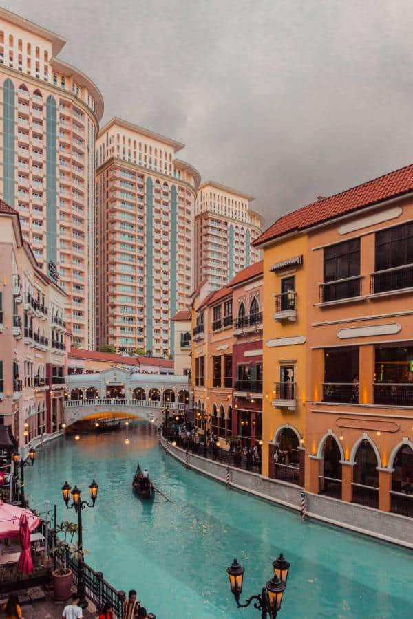Metro Manila, Philippines. (Photo: John Matthew Flores via Unsplash)