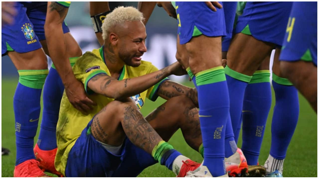 In Photos Neymar Breaks Down After Brazil S World Cup Loss