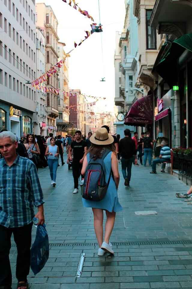 Comfortable shows and nice weather-appropriate clothing are your friends. (Photo: Slama Smida via Pexels)