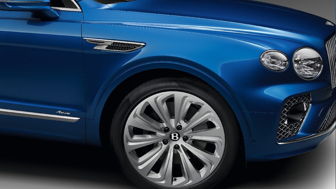 The engine, which is mated to an eight-speed automatic transmission, is said to be capable of reaching 100 km/h in 4.6 seconds and reaching a top speed of 290 km/h. (Image: Bentley Motors)