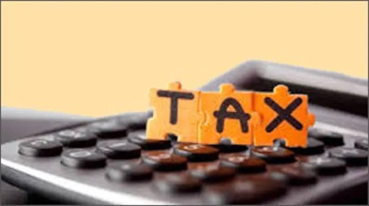Tax parity with insurance policies The mutual fund industry is seeking uniform taxation for capital gains from mutual funds and Unit-Linked Insurance Plans (ULIPs) issued by insurance companies. Compared to 10 percent tax payable on capital gains on equity mutual funds, gains from ULIP are tax-free if the sum assured is at least 10 times the premium paid, the money is withdrawn after a lock-in of five years and the premium paid is below Rs 2.5 lakh. In case of ULIPs, a switch from one option to another is not considered a capital gain. In the case of mutual funds, a shift from the growth option to dividend option or from regular plan to direct plan is considered a transfer and so attracts capital gains tax. AMFI wants the government to stop treating such shifts as transfers that attract a capital gains tax 