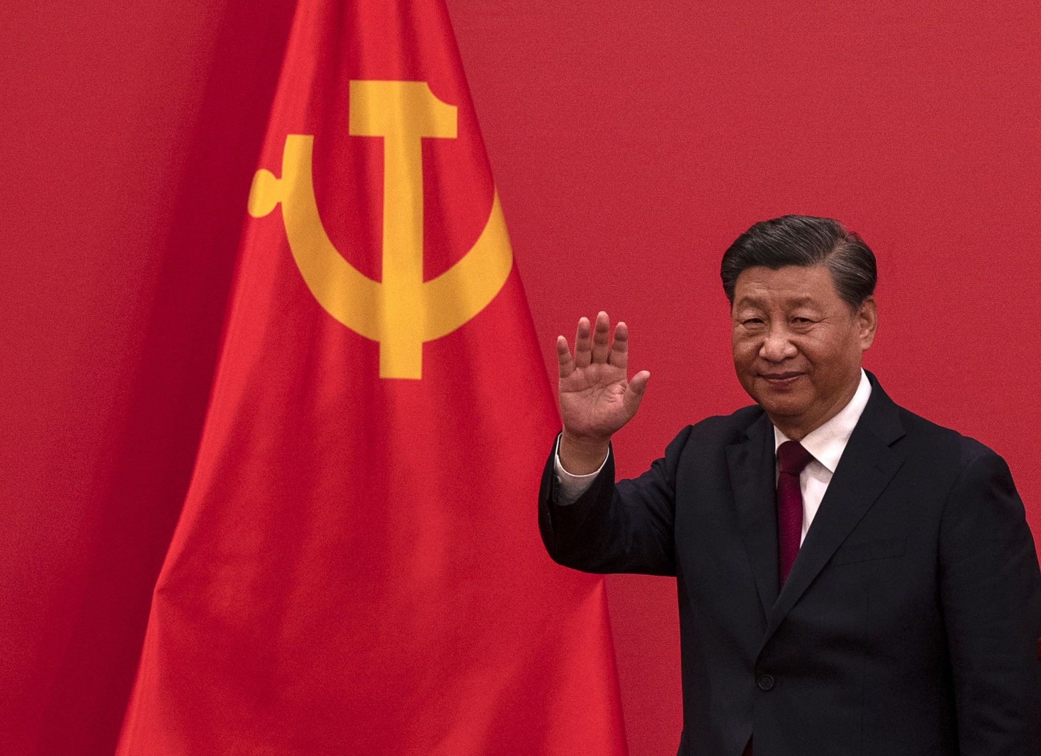Xi warns of tough Covid fight, acknowledges divisions in China