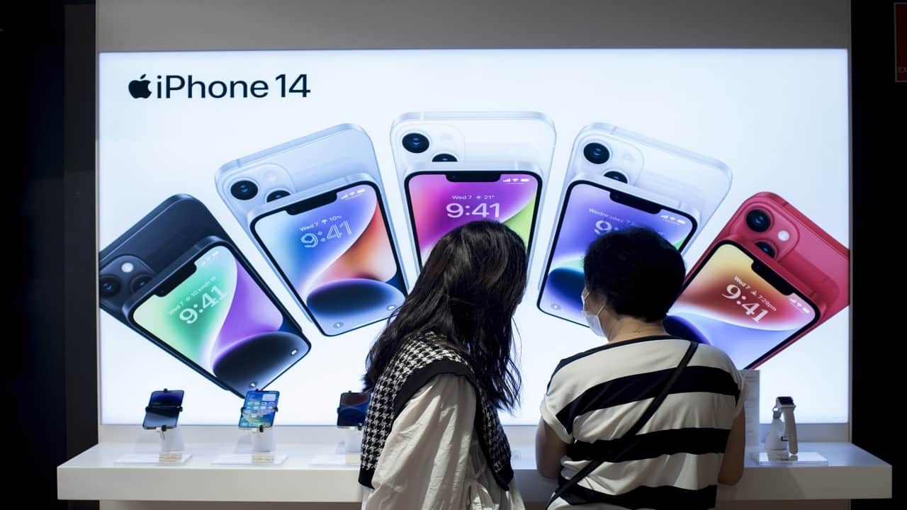 iPhone exports double to surpass $2.5 billion this fiscal