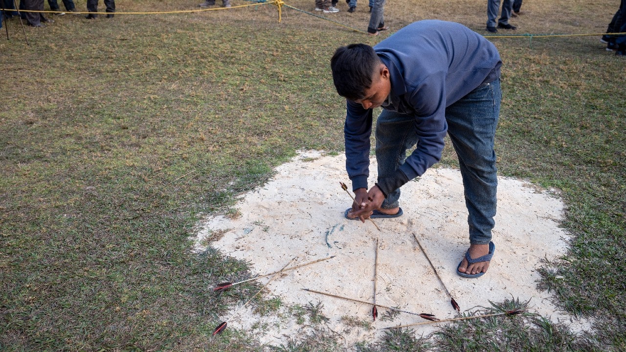The last two digits of the results are displayed immediately after the event ends and bettors and kiosk managers watch the event live on YouTube. (Image: AP) The last two digits of the results are displayed immediately after the event ends and bettors and kiosk managers watch the event live on YouTube. (Image: AP)