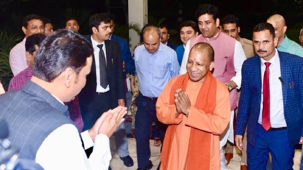 CM Yogi reached Mumbai on January 4 for his two-day visit to hold roadshows to draw domestic investors ahead of the Global Investors Summit to be held in Lucknow from February 10-12. The roadshow schedule in nine cities of the country to promote the 3-day summit. (Image: Twitter @myogioffice)