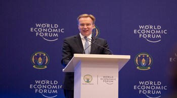 "For me, the greatest lesson of the week has been that although the world is more fragmented today, it does not need to be tomorrow," WEF President Borge Brende said in his closing remarks. (Image: @borgebrende/Twitter)