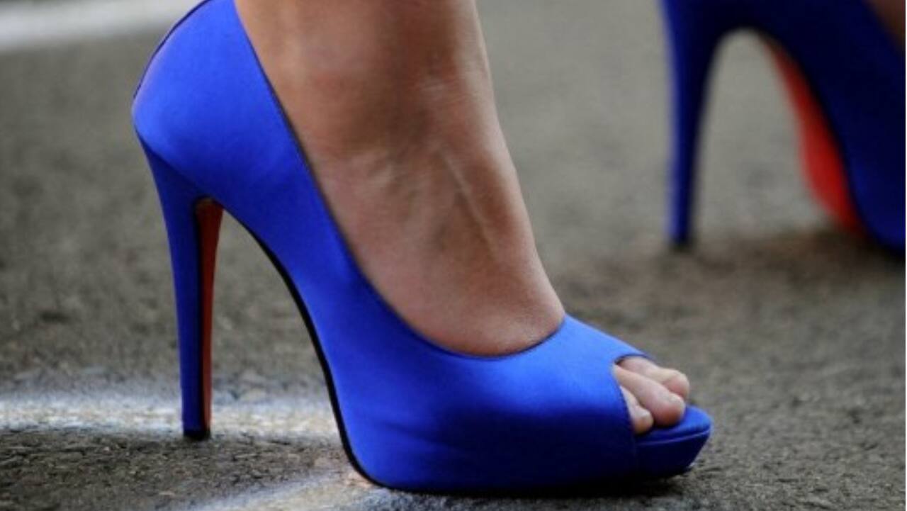 Chinese man makes $885,000 a month by running in high heels. Here's how