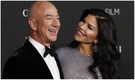Life as Jeff Bezos' girlfriend, according to Lauren Sanchez Life as Jeff Bezos' girlfriend, according to Lauren Sanchez