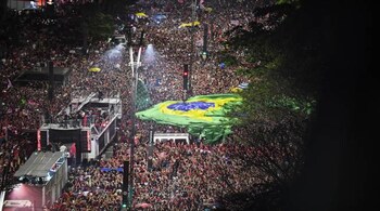 Supporters of Brazilian President-elect Luiz Inacio Lula da Silva celebrate his victory on October 30, 2022 in Sao Paulo.  (Photo by Daniel Munoz/VIEWpress)