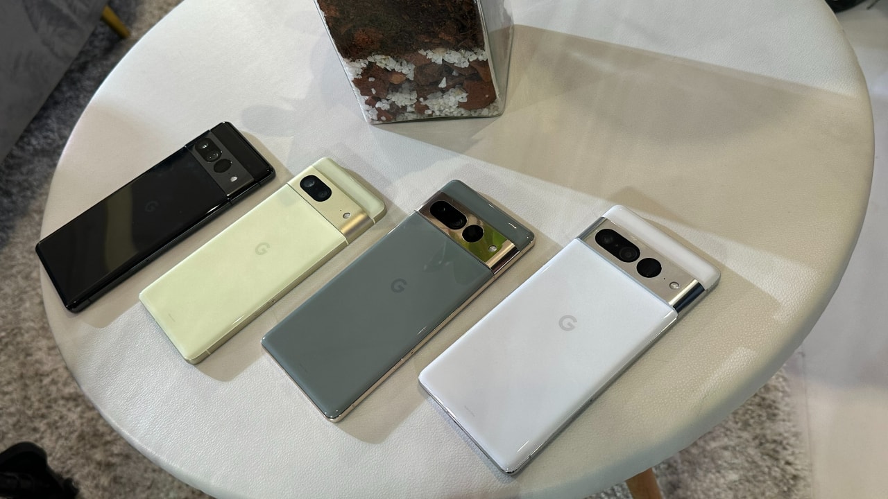 Pixel 7 Series | Both the Google Pixel 7 and Pixel 7 Pro are available at a discounted price of Rs 56,999 and Rs 80,999, respectively on Flipkart. Moreover, customers can avail a discount of up to Rs 10,000 on the purchase of the Pixel 7 Pro through HDFC Bank debit, credit, and EMI payment options. Additionally, there’s a Rs 7,000 discount on the Pixel 7 through cards and EMI options from HDFC Bank, ICICI Bank, Axis Bank, and SBI Bank. Pixel 7 Series | Both the Google Pixel 7 and Pixel 7 Pro are available at a discounted price of Rs 56,999 and Rs 80,999, respectively on Flipkart. Moreover, customers can avail a discount of up to Rs 10,000 on the purchase of the Pixel 7 Pro through HDFC Bank debit, credit, and EMI payment options. Additionally, there’s a Rs 7,000 discount on the Pixel 7 through cards and EMI options from HDFC Bank, ICICI Bank, Axis Bank, and SBI Bank.