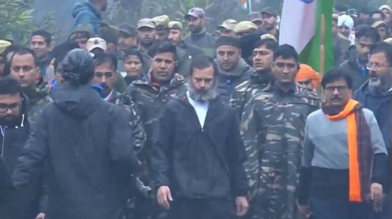 Jammu and Kashmir-leg of Congress' Bharat Jodo Yatra begins, Sanjay ...