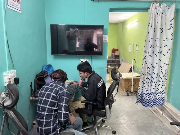 The documentary film was shot at the bird hospital in North Delhi's Wazirabad near the Yamuna river (Photo: Faizal Khan)