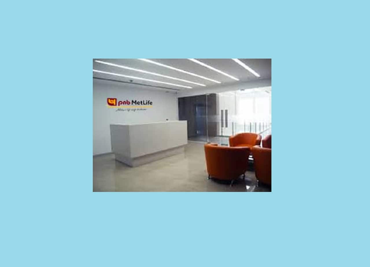 PNB Met Life-Mid Cap Fund Return (CAGR) in 2022: 4.7% Fund manager: Amit Shah AUM: Rs 36 Crore Top 3 stocks: Axis Bank, The Federal Bank and TVS Motors 