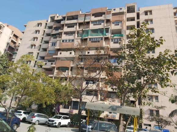 Signature View Apartments: Residents demand compensation, implementation of LG’s directives in letter and spirit